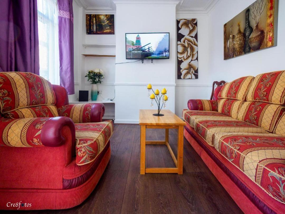 12 Cornwallis Lodge Family Room 1 Stoke-on-Trent Exteriér fotografie